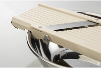 Gebraucht - wie NEU - Benriner BN-95W Gemüsehobel Mandoline, 18/10 Edelstahl, Weiß (Japan Import)