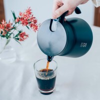 Hario V60 Wärmespeichernder Edelstahl-Server 600 - Schwarz VHS-60B