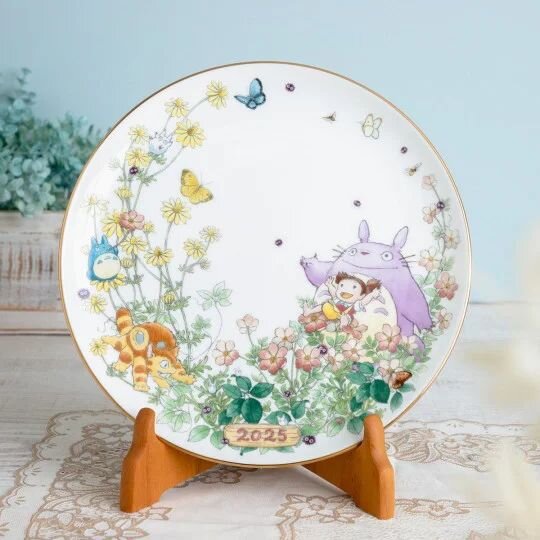 Noritake 23 cm Teller Sonderausgabe 2025 – My Neighbor Totoro