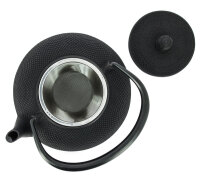 IWACHU Nanbu Tekki Arare Japanische Gusseisen Teekanne mit Filter und Traditionelles Design 1200 ml schwarz TT11085BK